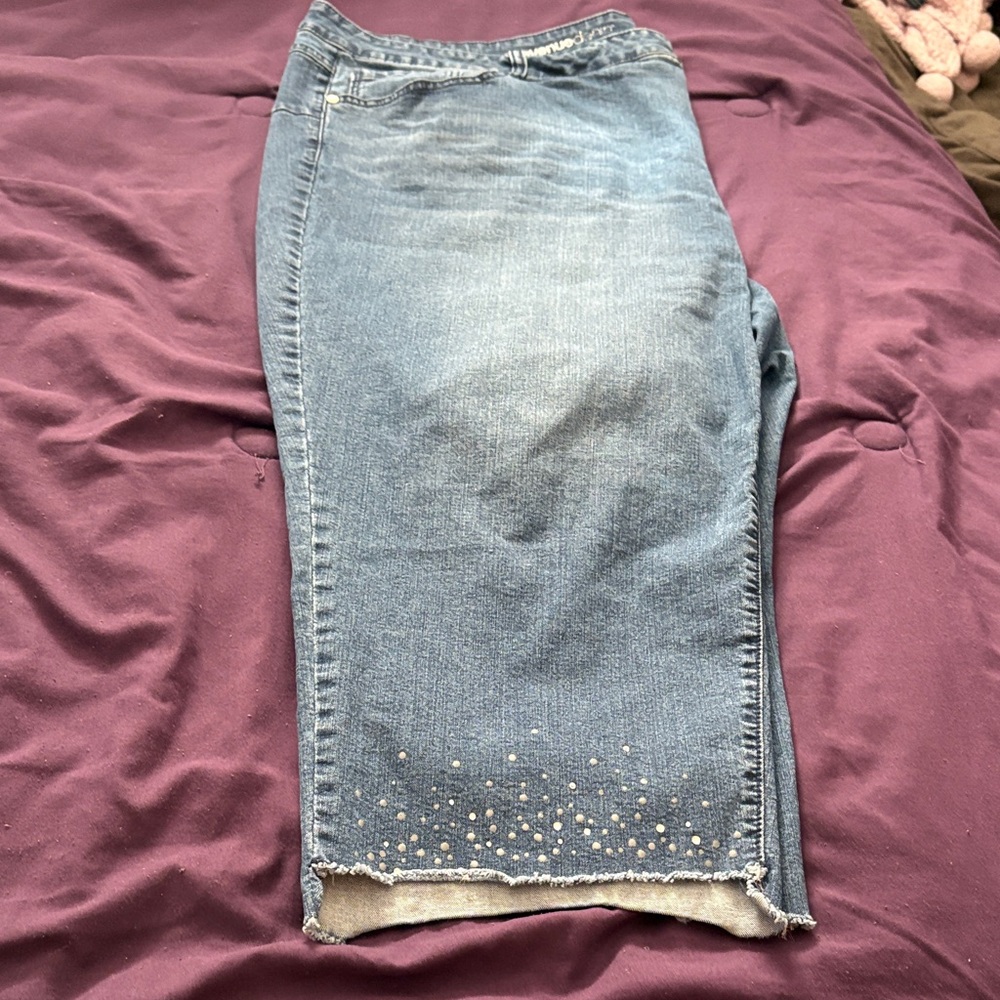 Women's Blue Jean capri with rhinestone Detailing